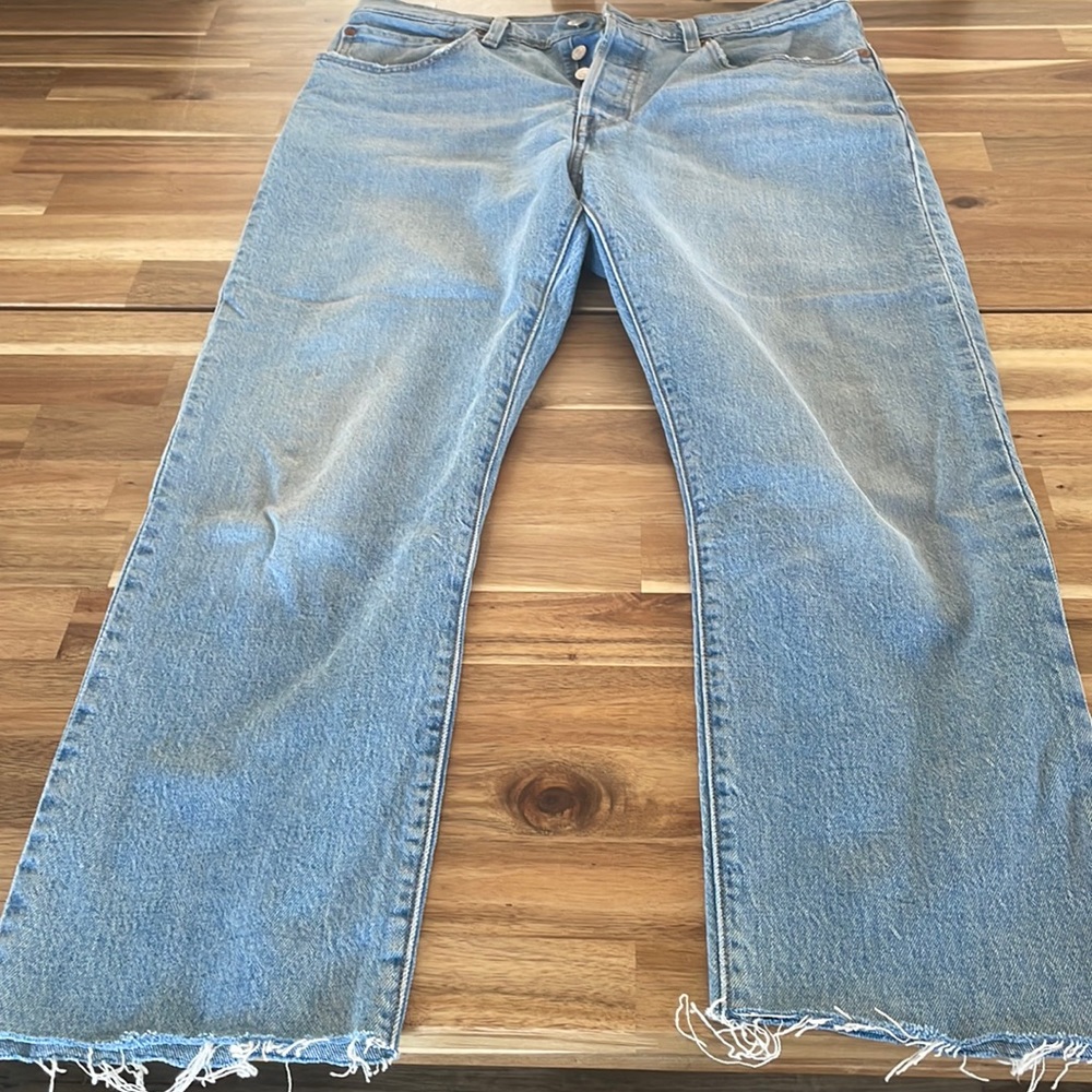 Levi’s 501 straight leg jean